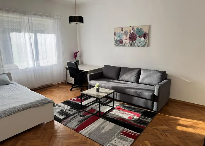 Studio Apartman Thalia